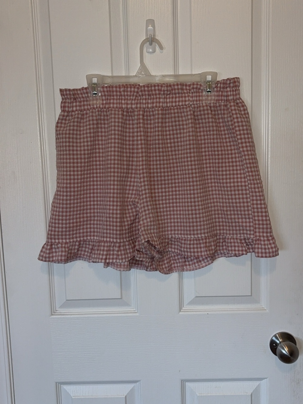Gingham Ruffle Shorts - Picture 2 of 5